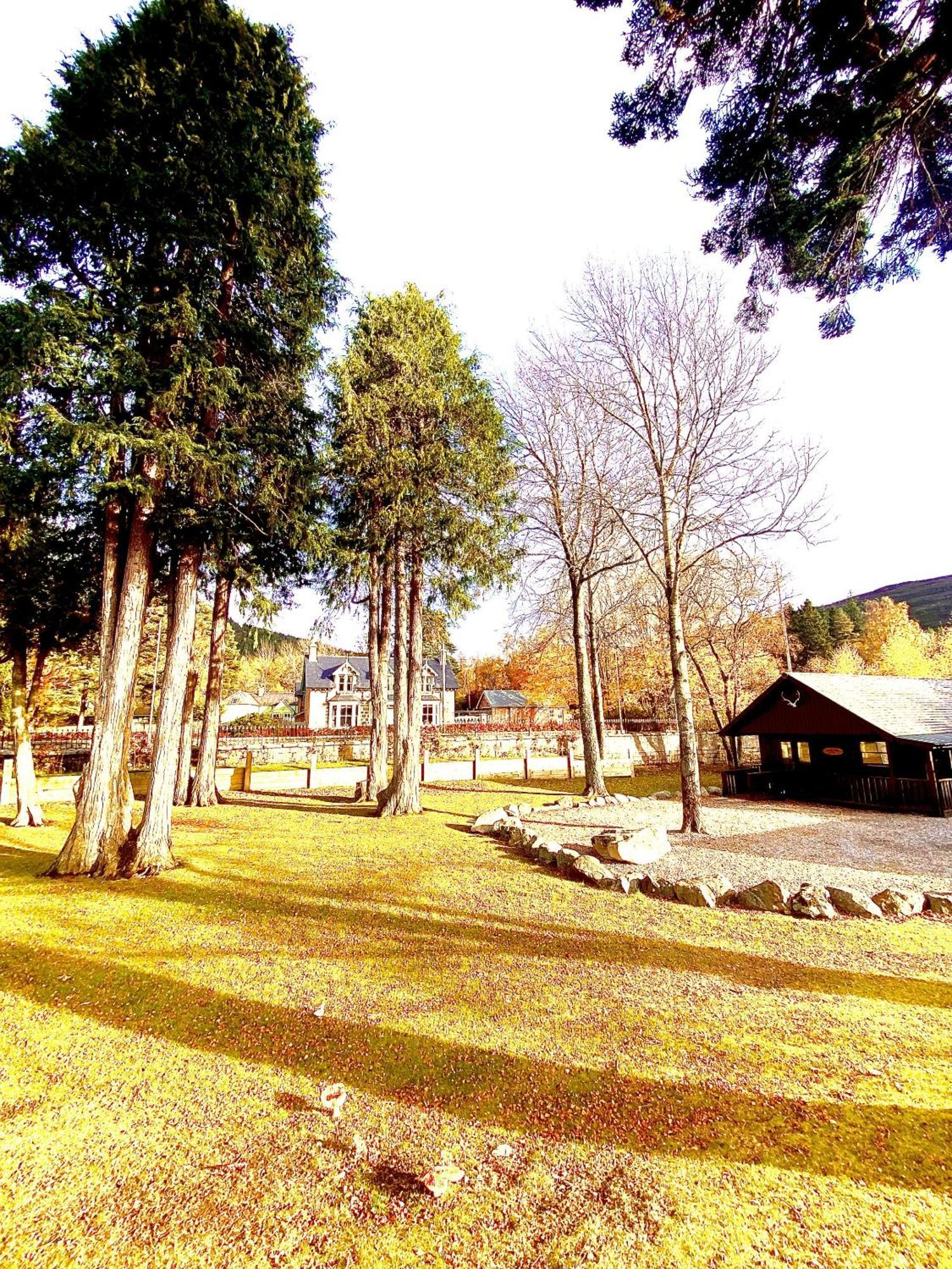 Braemar Lodge Cabins Not For Profit 外观 照片