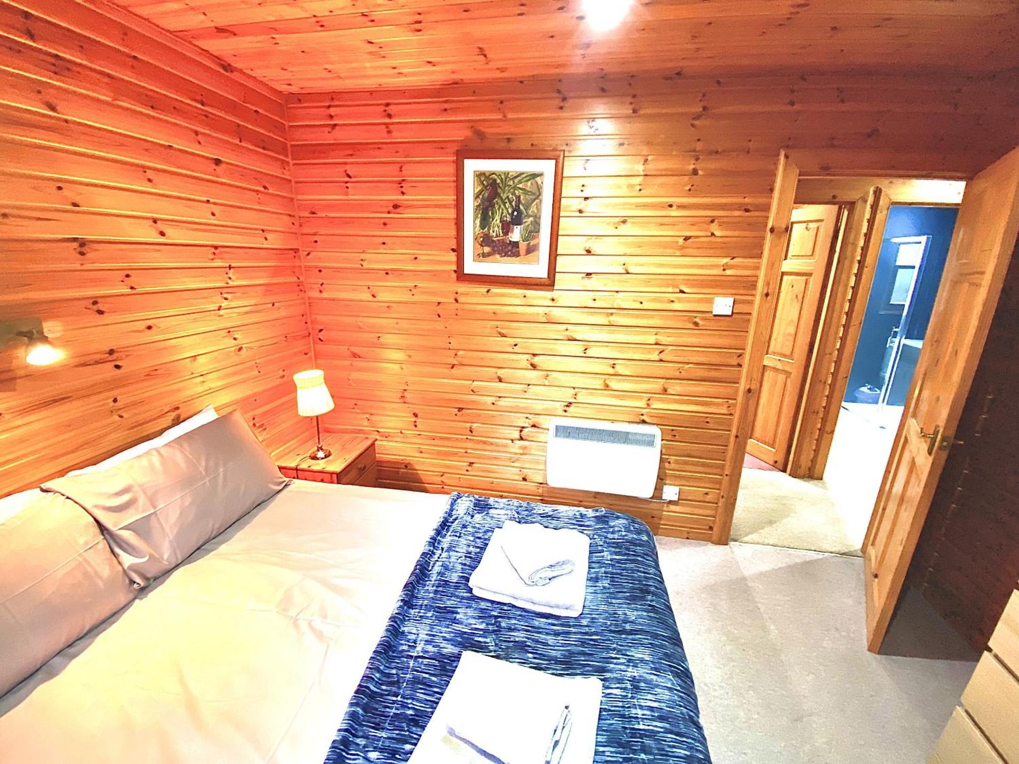 Braemar Lodge Cabins Not For Profit 外观 照片